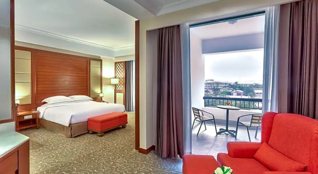 Habitación De lujo con balcón Hilton Mandalay