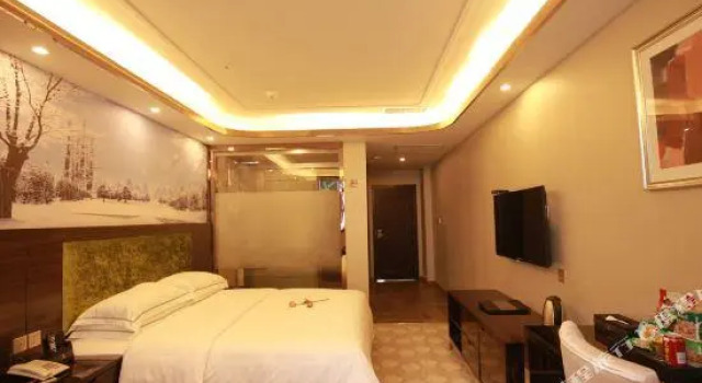 Люкс Deluxe Yanye Hotel Bazhong