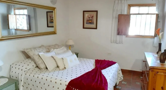 House With one Bedroom in San Juan del Reparo, With Wonderful sea View and Furnished Terrace - 7 km From the Beach, Buchen Sie Hotel San Juan del Reparo Teneriffa