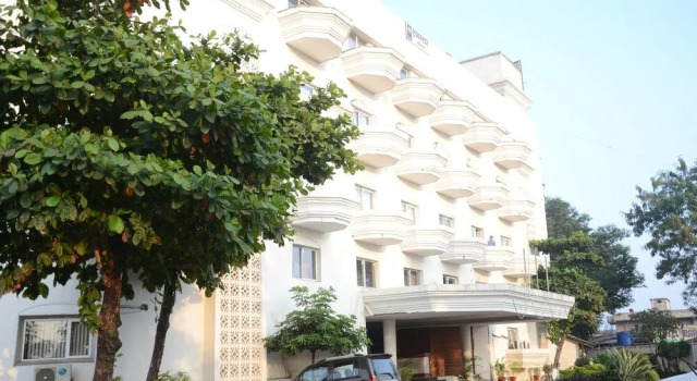 Tristar Hotels, Забронировать Отель Отели Чандрапур 3 звезды, 3*