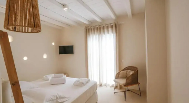 Luxury Key Mykonos 8 Bed Villa Anisia Kanalia, Забронировать Вилла Отели Миконоса 3 звезды, рядом с Meletopoulou Public Garden, 3*