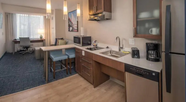 Люкс Residence Inn by Marriott Baltimore at The Johns Hopkins Medical Campus