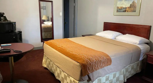Номер Standard Liberty Inn