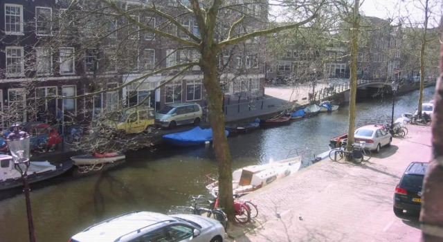 Апартаменты Jordaan Canal View Apartment