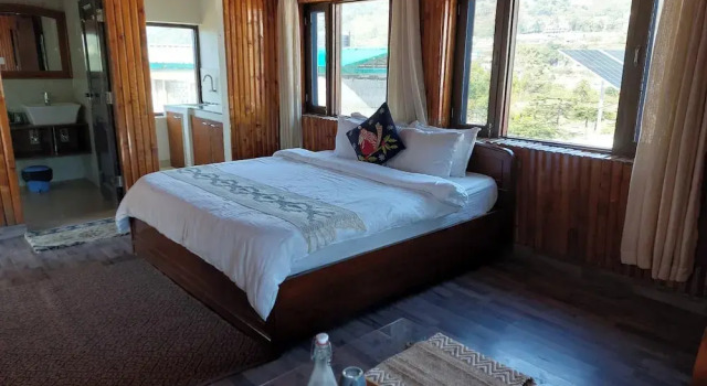 Номер Deluxe Alinda House Naukuchiatal by THE GHAUR