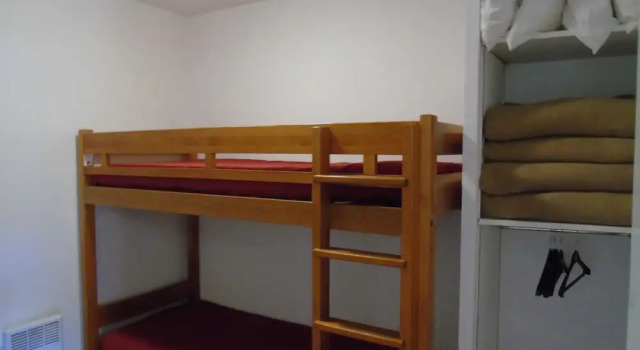 Lou Services Apartment CB43 LSI 001