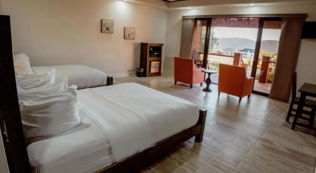 Четырёхместный номер Deluxe Entrevalle Hotel Boutique