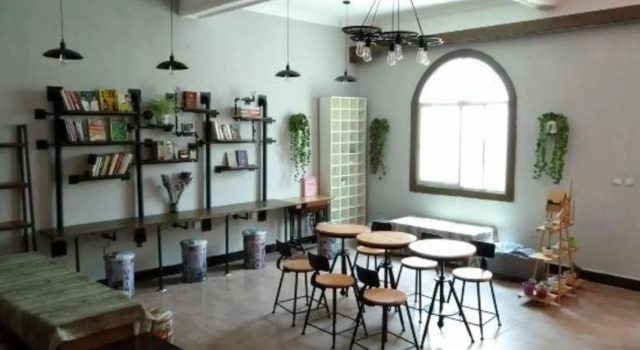 Nilv Flower Time International Youth Hostel, Book Hostel Jianshui Yunnan