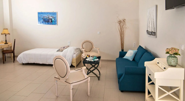 Семейный номер Standard с частичным видом на море MasouriBlu Boutique Hotel