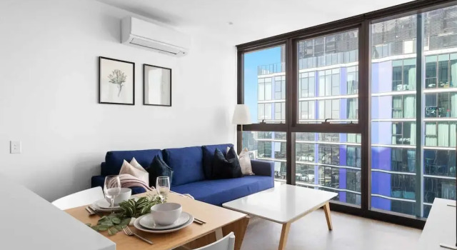 A Cozy & Comfy 2BR Apt Up in the Clouds Near CBD, Забронировать Апартаменты/квартира Апартаменты Мельбурна, рядом с Дегрейвс-стрит, Апартаменты/квартира