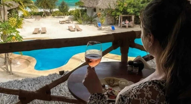 Полулюкс Marafiki Beach Hotel & SPA
