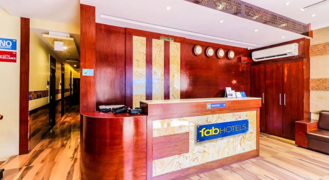 FabHotel Adlon Andheri East, Забронировать Отель Отели штата Махараштры 3 звезды, 3*