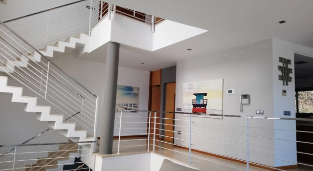Villa Monte Corona, Rezervați Vilă Ador Barcelona
