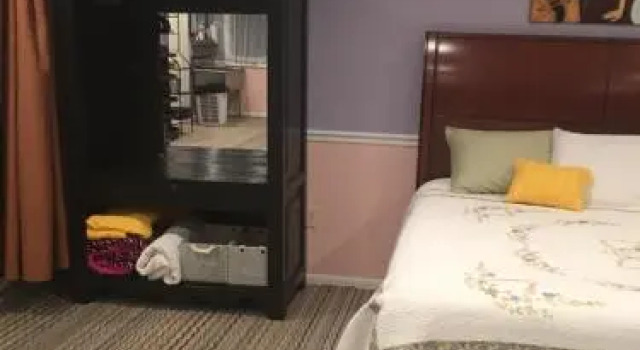Dolly’S Outback, Book Hotel Nashville Tennessee