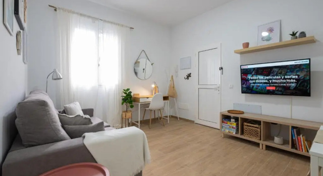 Workfriendly 2BR Home 5 min walk to Beach - Wifi, Prenota Appartamento Las Palmas de Gran Canaria Gran Canaria