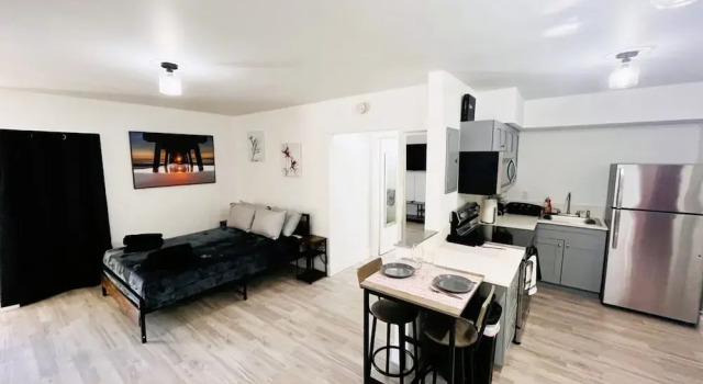 Upper East Side Renovated Studio Free Parking, Забронировать Апартаменты/квартира Апартаменты Miami Metropolitan Area, Апартаменты/квартира