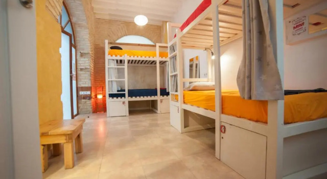 Casa Caracol, Забронировать Отель Отели Кадиса 3 звезды, рядом с Церковь Сан-Антонио, 3*