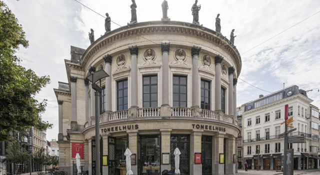 The Card Room Green Studio, Забронировать Отель Антверпен - центр города Антверпен, рядом с Royal Palace Antwerp