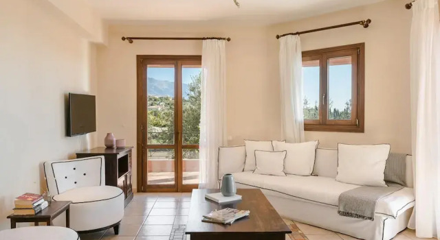 Ilios Kefalonia With 3 Bedrooms and 3 Bathrooms