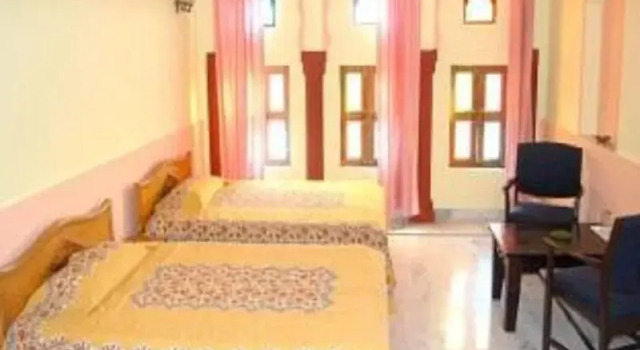 Tordi Garh Hotel, Book Hotel Hoteller i Tordi med parkering, Parkering