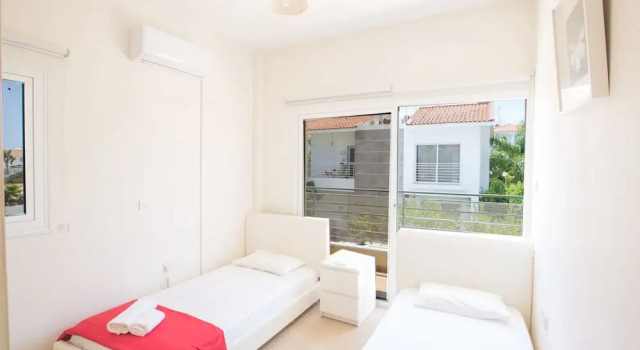 Villa 3 camere con vista sul giardino Protaras Delfini Villa Dv8
