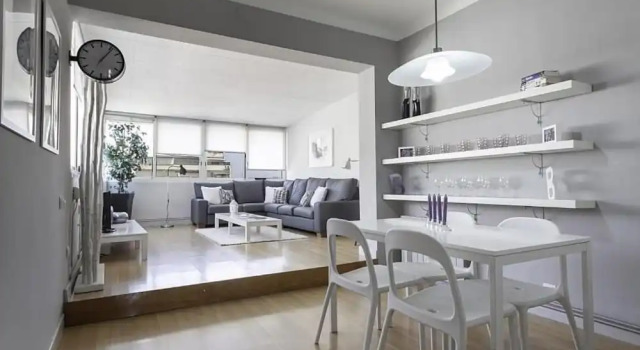 BHM1-045 Attic with Private Terrace, Забронировать Отель Сантс-Монжуик , рядом с Парк скульптур