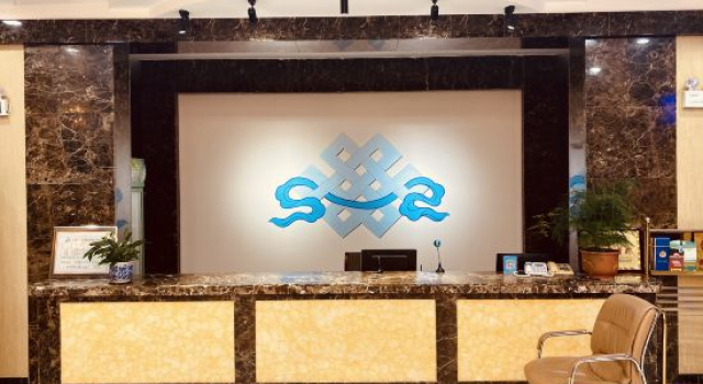 Sunite Youqi Oasis Business Hotel, Buchen Sie Hotel Saihan Tal China