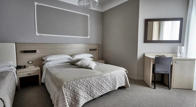 Трёхместный номер Deluxe с видом на море Rouge International Resort