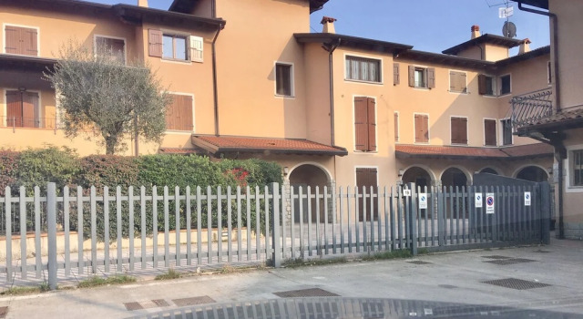 In Love, Book Hotel Montichiari Lombardy