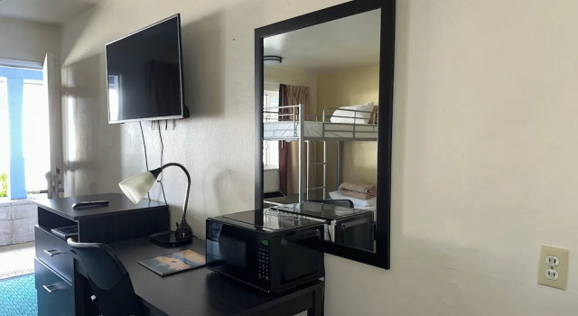 Четырёхместный семейный номер Standard Elevation Lodge