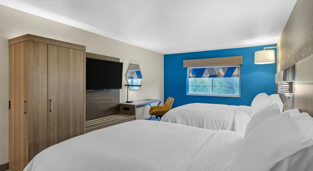 Holiday Inn Express Hotel & Suites Charlotte, Varaa Hotelli Charlotte Michigan