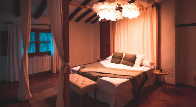 Люкс Deluxe VILASIRA Rooms & Wines - Adults Only