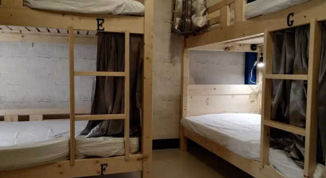 Backpack Home 497-No.2, Book Hotel Hoteller i Hupu Village med parkering, Parkering