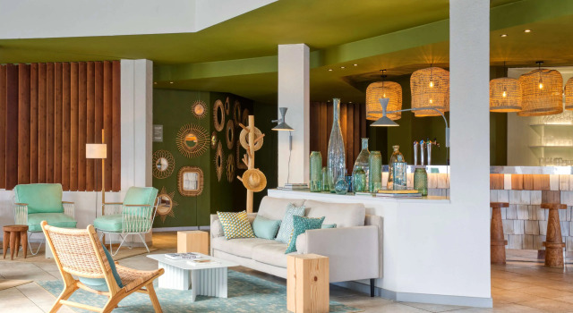 Hotel Paradou Mediterranee, BW Signature Collection by Best Western, Забронировать Отель Отели в центре Соссе-ле-Пен с завтраком, отели в центре Соссе-ле-Пен с завтраком