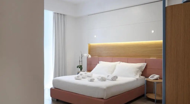 Standard- dobbelt i kælderen værelse M&F Hotel