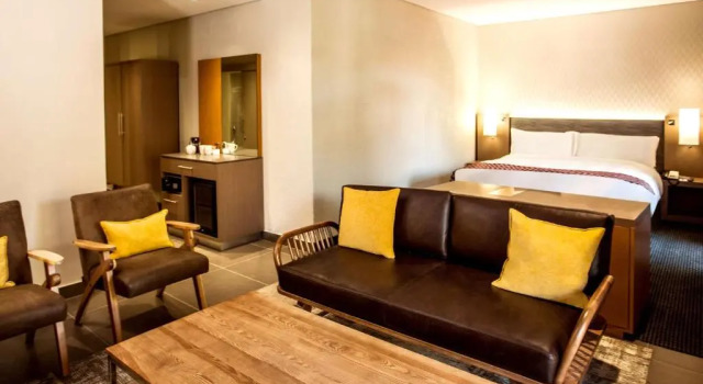 Люкс Garden Court Polokwane