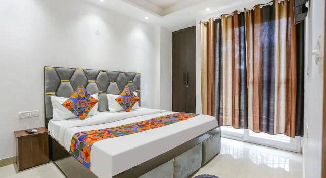 Fabhotel 24&7