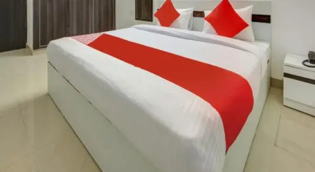 OYO Flagship 26759 BJ Residency, Rezerwuj Hotel Jind Haryana