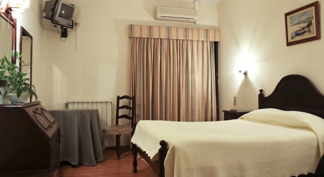 Двухместный номер Standard с балконом и с частичным видом на море Aeromar Beach Hotel