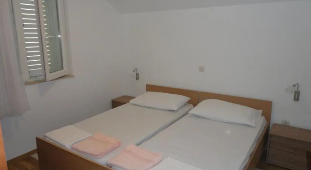 Апартаменты с 2 комнатами с балконом и с видом на море Apartments Marija