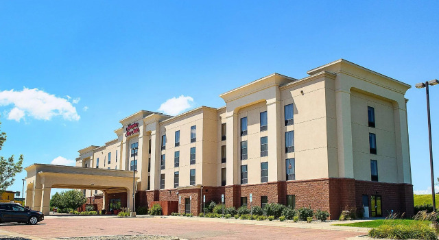 Четырёхместный номер Standard Hampton Inn & Suites Brookings