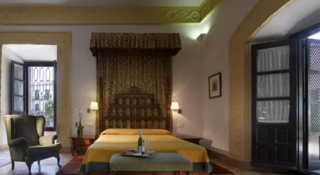 Полулюкс Parador de Ubeda