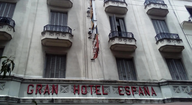 Gran Hotel España, Rezerwuj Hotel Hotele w Buenos Aires z basenem, Basen