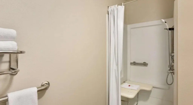 Четырёхместный номер Standard Travelodge by Wyndham Santa Teresa