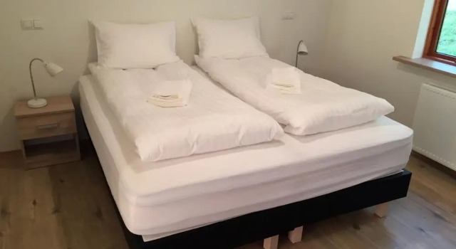 Guesthouse Hvitafell, Rezervovat Penzión Hotely v North Iceland s parkováním, Parkování