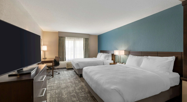 Четырёхместный номер Standard Best Western Watertown Inn & Suites