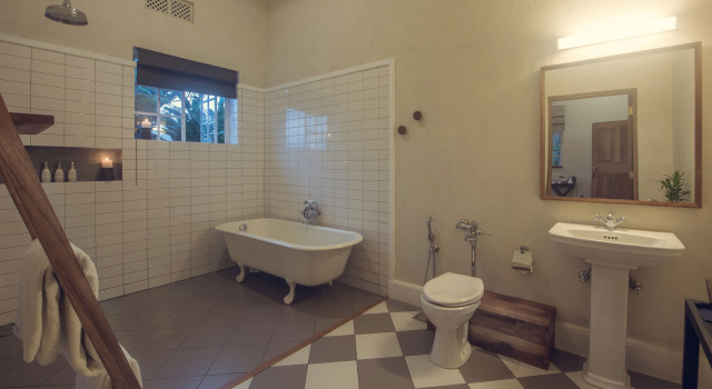 Suite Nine Skies