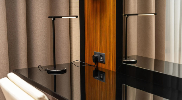 Люкс Семейный Отель Radisson Blu Leogrand