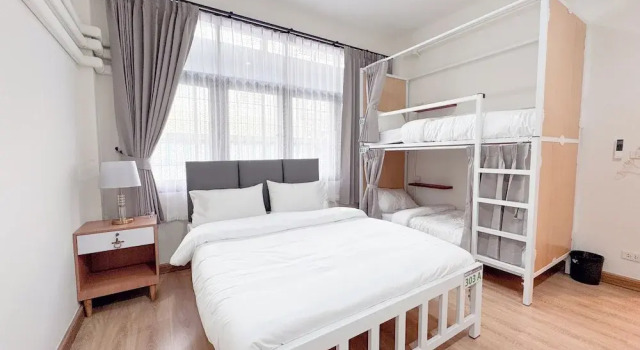 Номер семейный Vintana Siam Bangkok Hotel