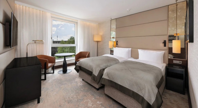Classic Twin room with park view InterContinental Berlin